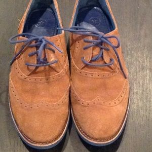 JOHNSTON & MURPHY suede wingtips